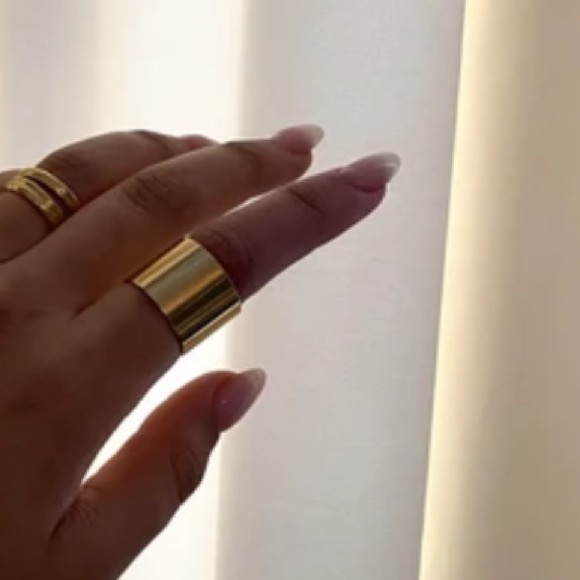 Jewelry House Of Jewels Miami Wide Band Classic Ring Poshmark